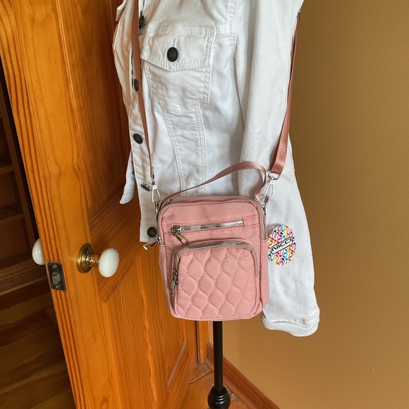 NICCI Pink Quilted Crossbody Bag NWT - Picture 2 of 6